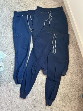Figs Navy Zamora Jogger Scrub Pants bundle (x3)
